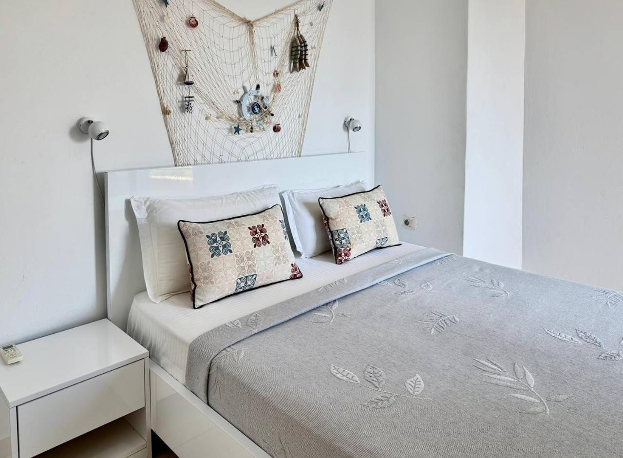 Del Mar Sea View Apartment Sarandë Exteriér fotografie