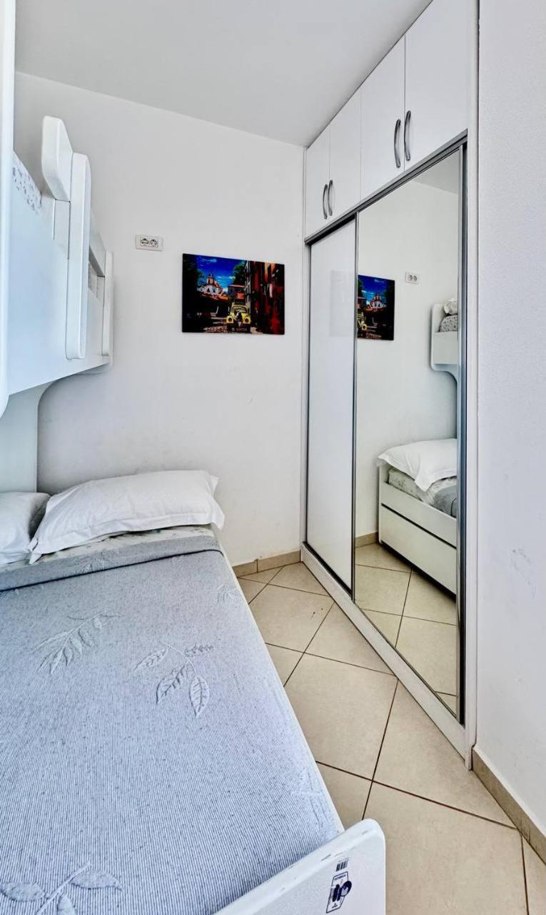 Del Mar Sea View Apartment Sarandë Exteriér fotografie
