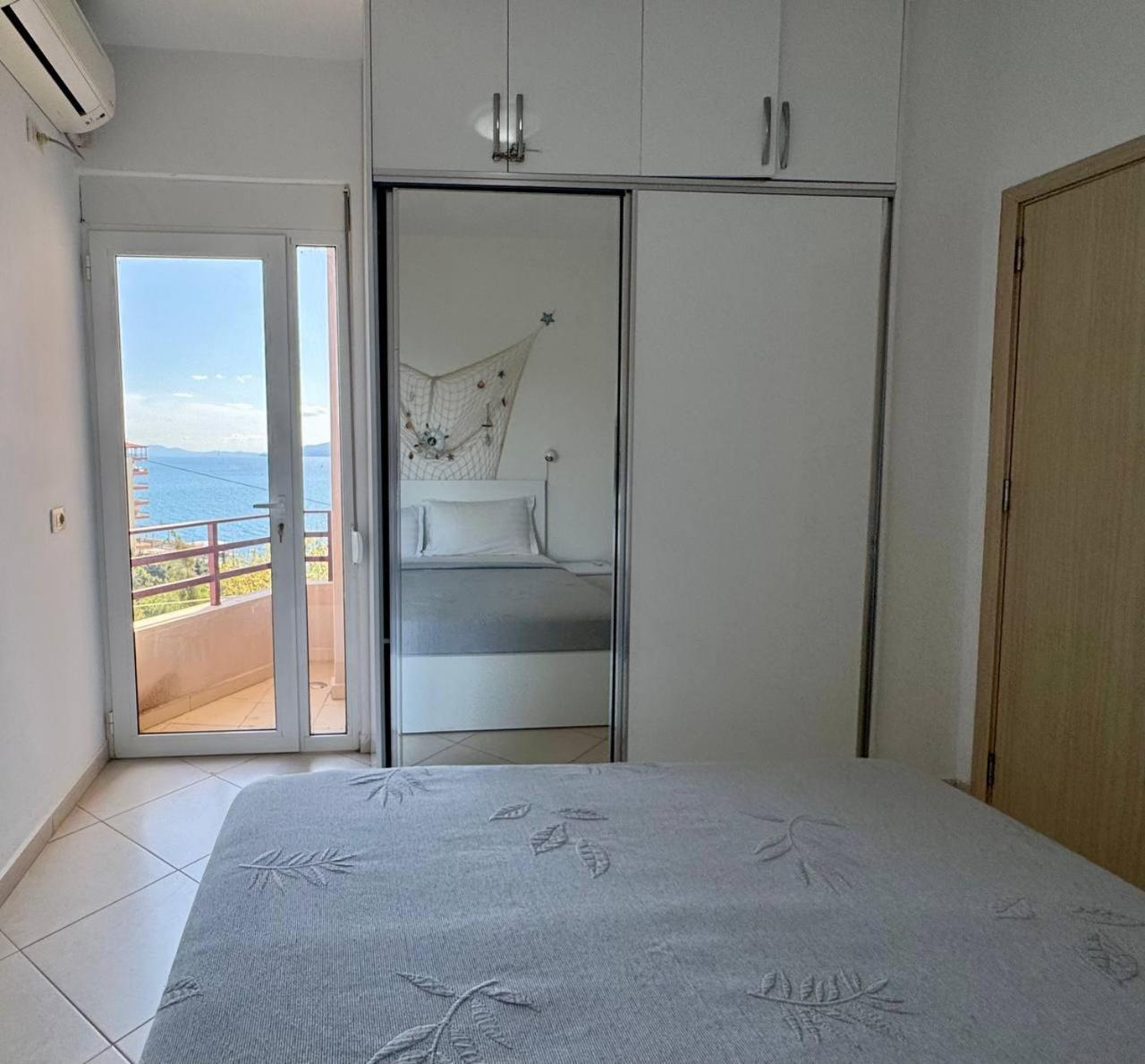 Del Mar Sea View Apartment Sarandë Exteriér fotografie