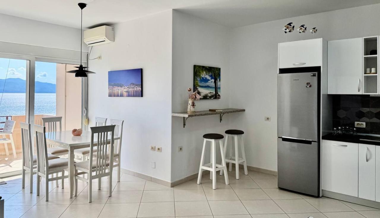 Del Mar Sea View Apartment Sarandë Exteriér fotografie